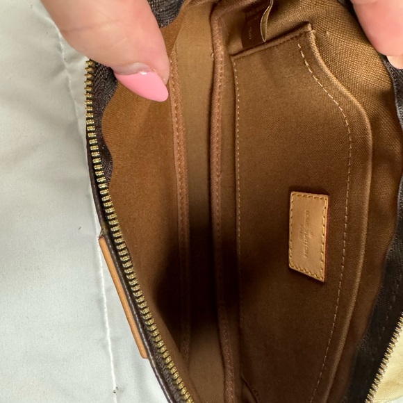 Louis Vuitton Pochette Accessories- Large Size - Picture 5 of 6